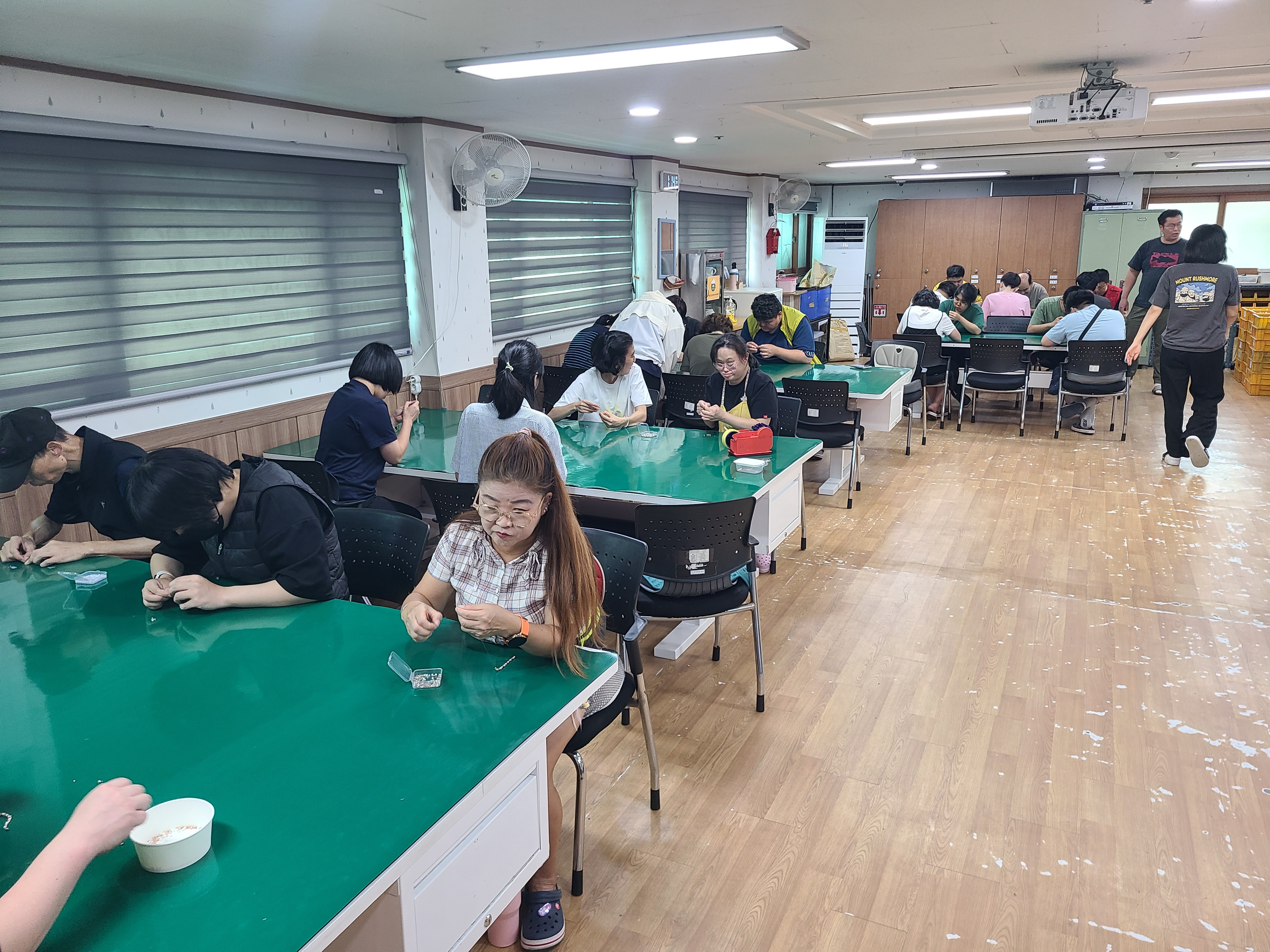 취미 및 여가지원 - 팔찌만들기